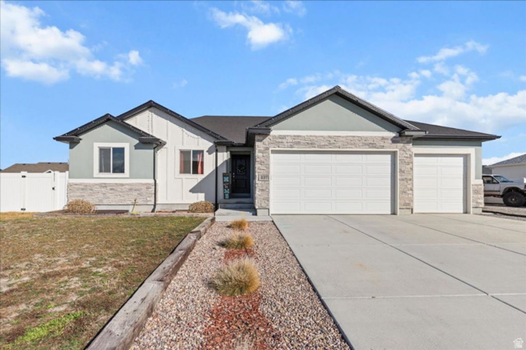 237 S JODI LN, Grantsville, UT 84029