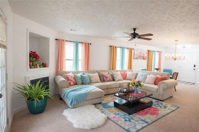 10941 Station Drive, Hampton, GA 30228