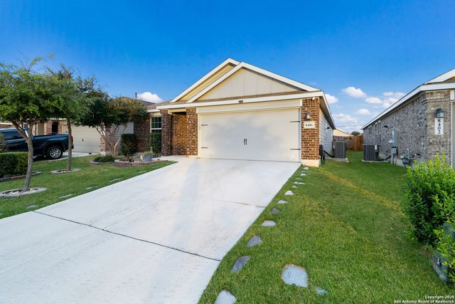 8406 Lamus Wheel, San Antonio, TX 78254