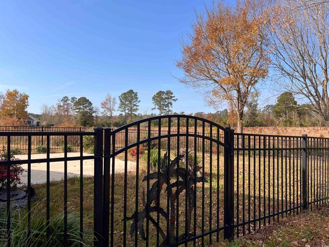 187 Heath Dr., Longs, SC 29568