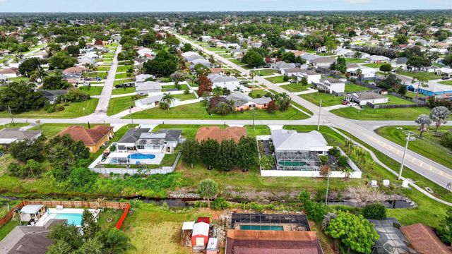 1711 SE Fairfield Street, Port St. Lucie, Port St Lucie, FL 34983