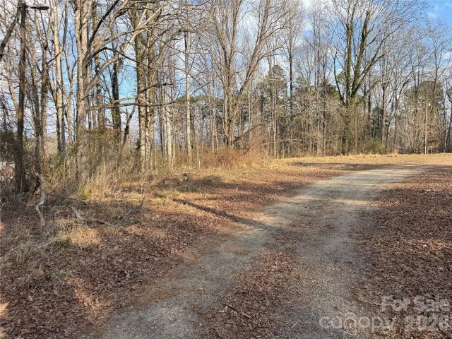 481 Fisher Road, Brevard, NC 28712