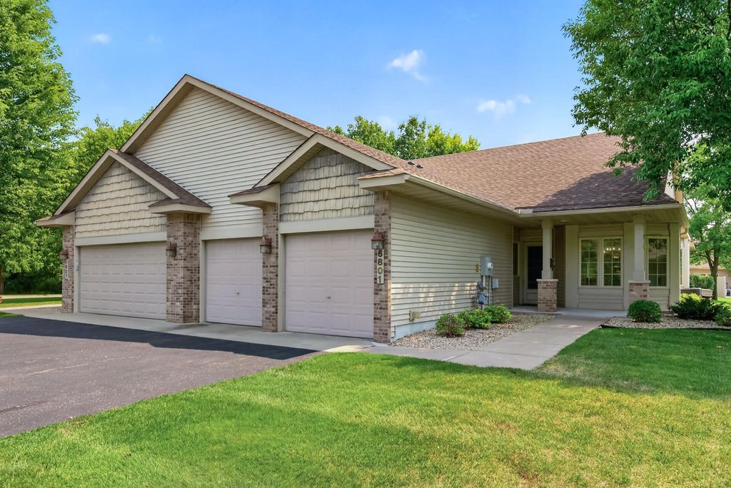 6801 24th Street N, Oakdale, MN 55128 — exterior