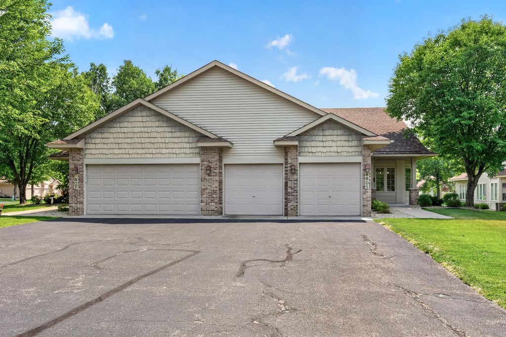 6801 24th Street N, Oakdale, MN 55128 — photo 2