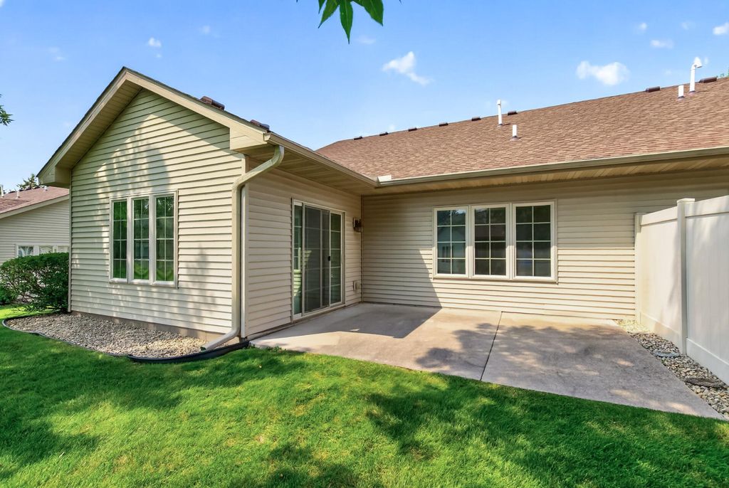 6801 24th Street N, Oakdale, MN 55128 — photo 4
