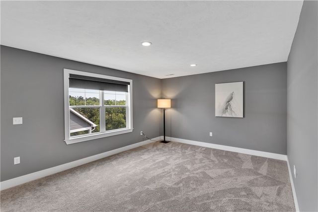 1124 Autumn Woods Dr., Jackson Twp, PA 16033