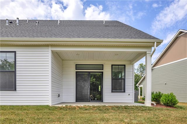 1124 Autumn Woods Dr., Jackson Twp, PA 16033