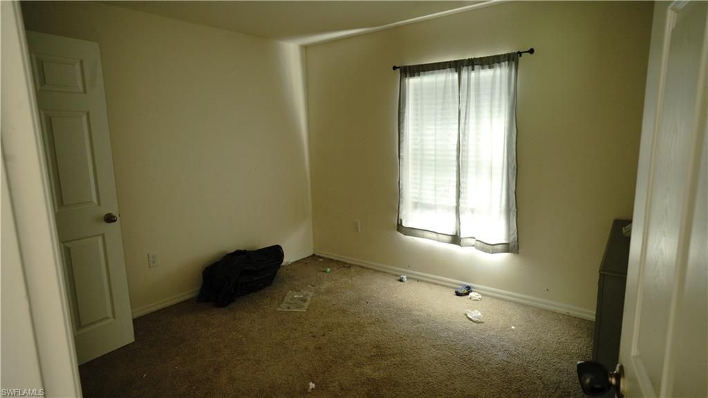 666 Vanola CT, LEHIGH ACRES, FL 33972 — photo 3
