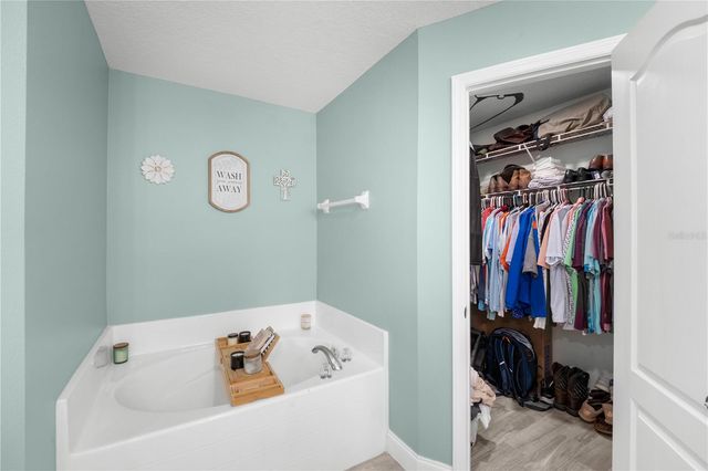 3634 DOE RUN DRIVE, St Cloud, FL 34772