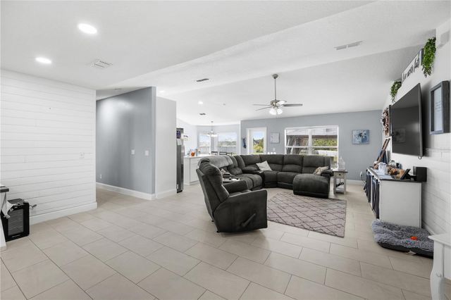 3634 DOE RUN DRIVE, St Cloud, FL 34772