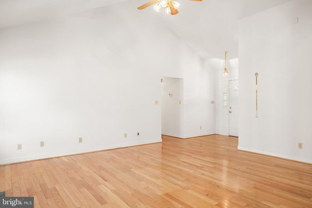 105 BROOKE DR, Fredericksburg, VA 22408