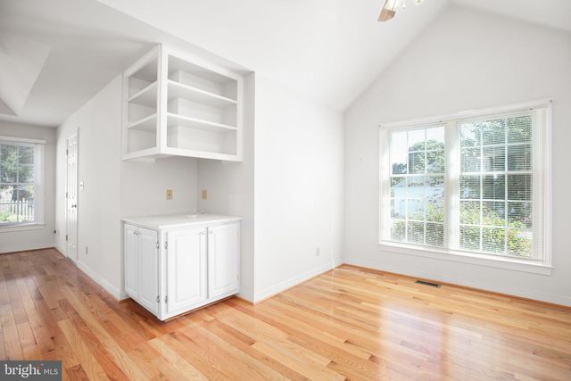 105 BROOKE DR, Fredericksburg, VA 22408