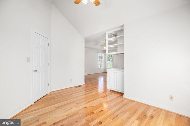 105 BROOKE DR, Fredericksburg, VA 22408