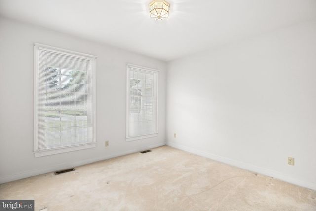 105 BROOKE DR, Fredericksburg, VA 22408