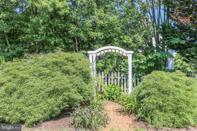 105 BROOKE DR, Fredericksburg, VA 22408