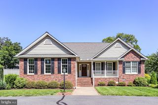 105 BROOKE DR, Fredericksburg, VA 22408