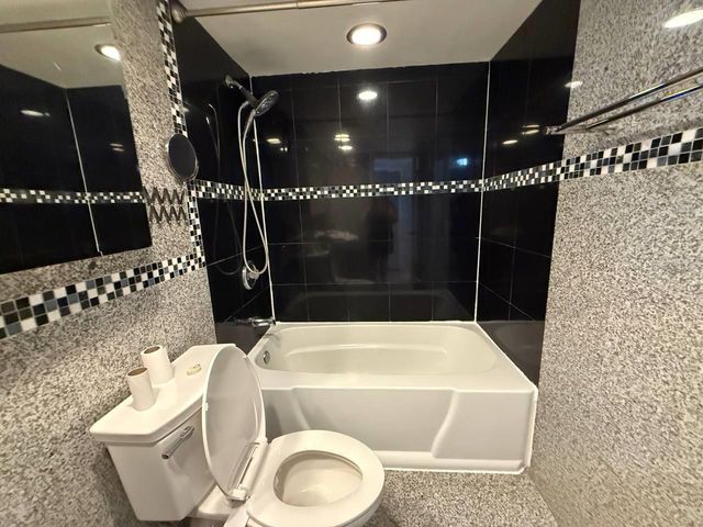 1217 N MCMULLEN BOOTH ROAD, Clearwater, FL 33759