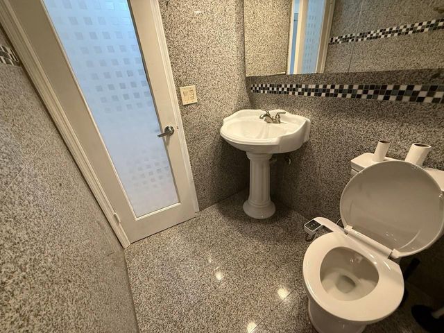 1217 N MCMULLEN BOOTH ROAD, Clearwater, FL 33759