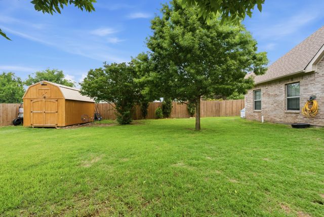 1700 Elk Run, Stephenville, TX 76401