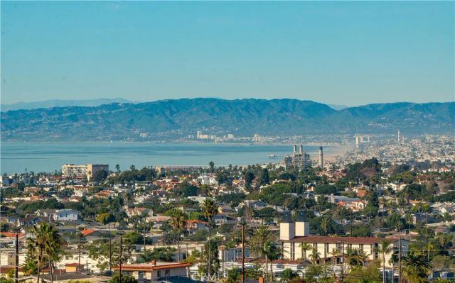 444 Via El Chico, Redondo Beach, CA 90277