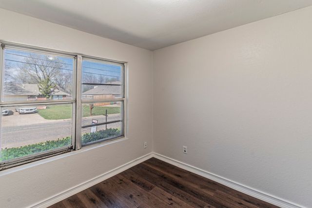 1400 Paisley Street, Denton, TX 76209