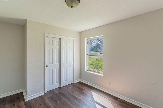 1400 Paisley Street, Denton, TX 76209