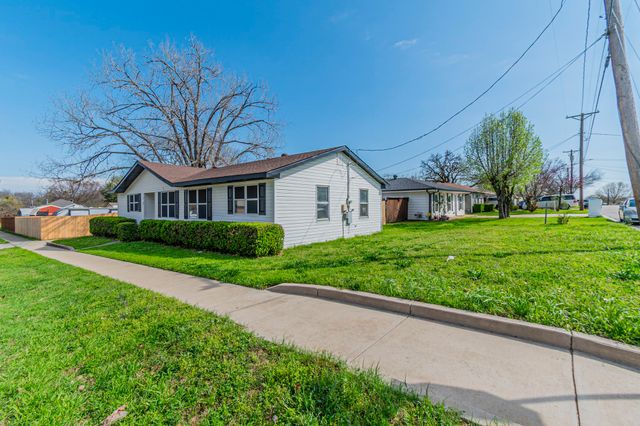 1400 Paisley Street, Denton, TX 76209