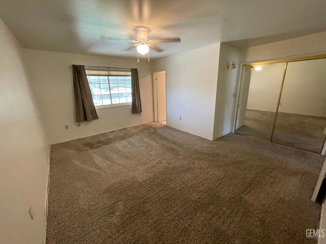 917 Cherry Hills Drive, Bakersfield, CA 93309