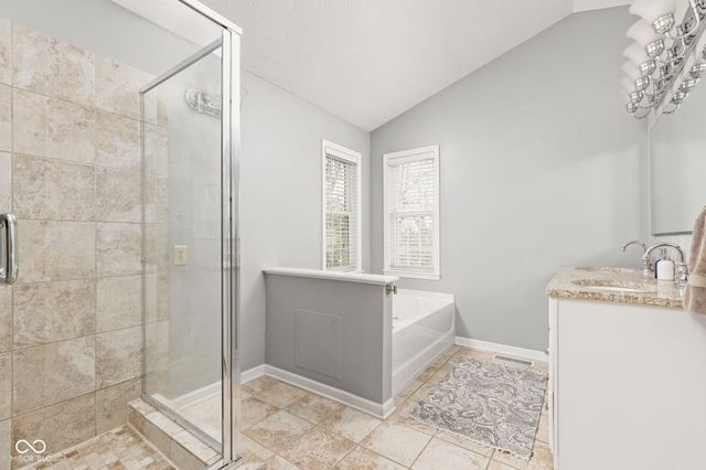 12864 Fleetwood Drive S, Carmel, IN 46032