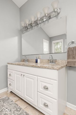 12864 Fleetwood Drive S, Carmel, IN 46032