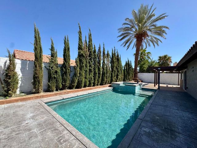 69160 San Helena Avenue, Cathedral City, CA 92234