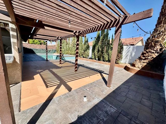 69160 San Helena Avenue, Cathedral City, CA 92234