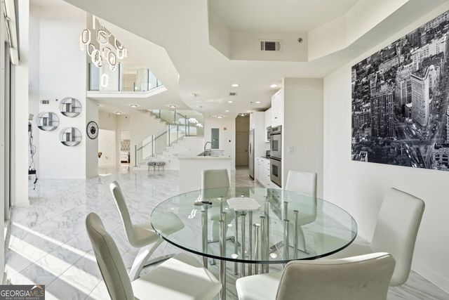 2795 Peachtree Road NE 2604, Atlanta, GA 30305