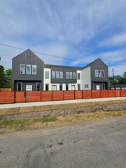 4562 Teton Street A, Houston, TX 77051