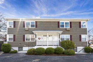 214 Fenimore Road Apt A, Mamaroneck, NY 10543
