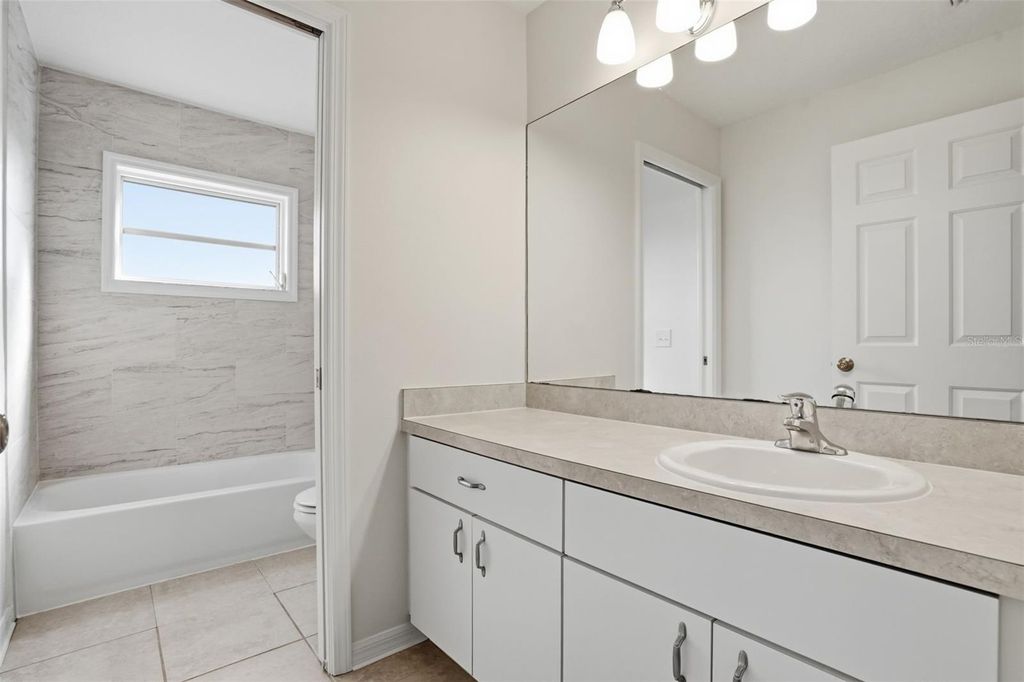 Image 29 of property listing at 4119 ROCKY FORK TERRACE, Ellenton, FL 34222