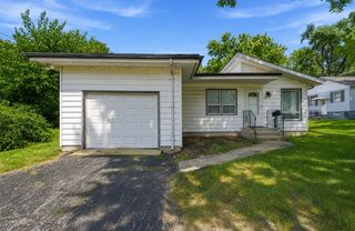 106 Thornton Street, Lockport, IL 60441