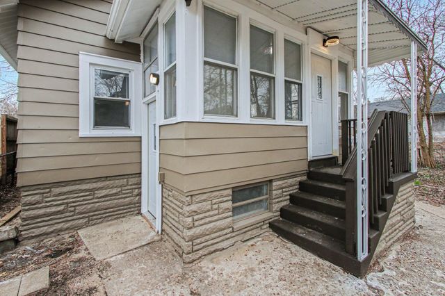 4471 Massachusetts Street, Gary, IN 46409