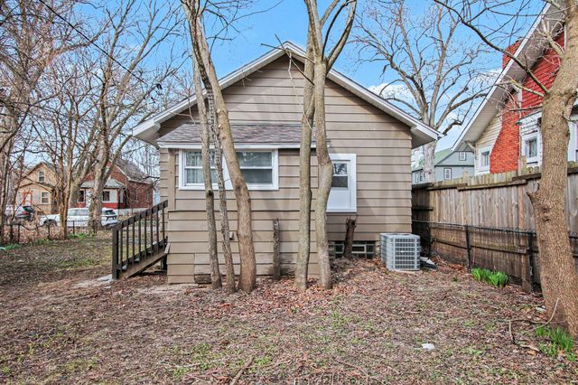 4471 Massachusetts Street, Gary, IN 46409