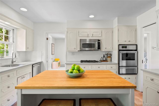 126 Judson Avenue, Dobbs Ferry, NY 10522