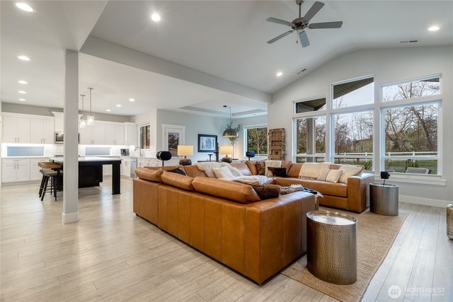 372 Chardonnay Court, Walla Walla, WA 99362