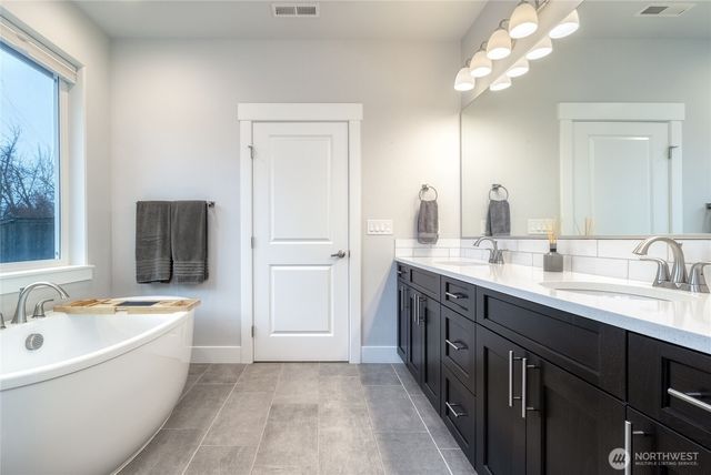 372 Chardonnay Court, Walla Walla, WA 99362