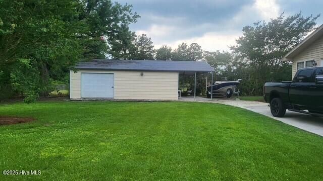 2262 Old Oak Road, Kinston, NC 28504