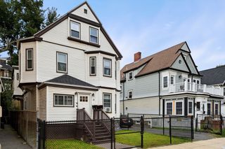 33 Waumbeck St, Boston, MA 02121