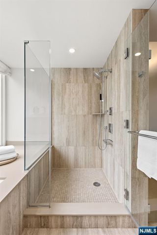 1200 Avenue At Port Imperial 414, Weehawken, NJ 07086