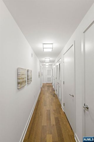1200 Avenue At Port Imperial 414, Weehawken, NJ 07086