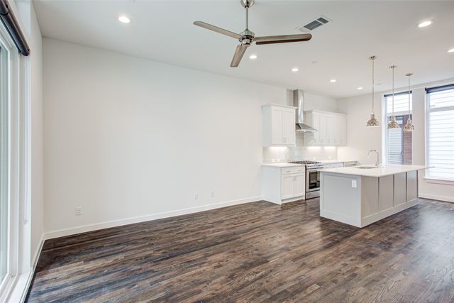 2180 Bennett Avenue 205, Dallas, TX 75206