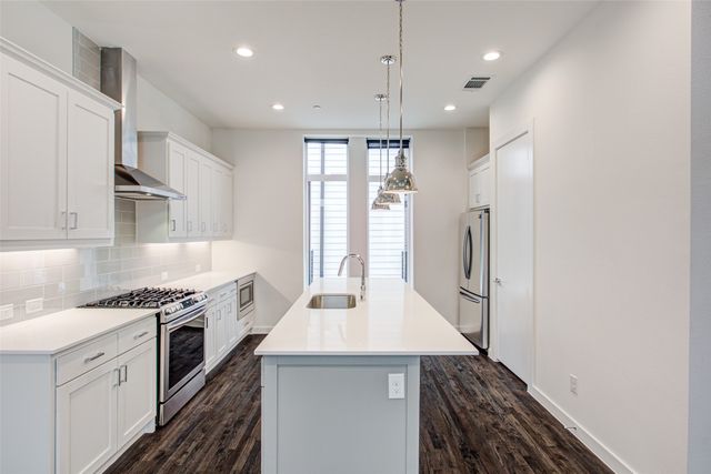 2180 Bennett Avenue 205, Dallas, TX 75206