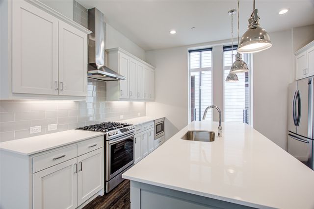 2180 Bennett Avenue 205, Dallas, TX 75206