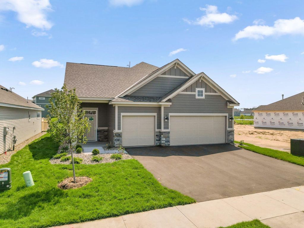 6311 158th Street N, Hugo, MN 55038 — exterior